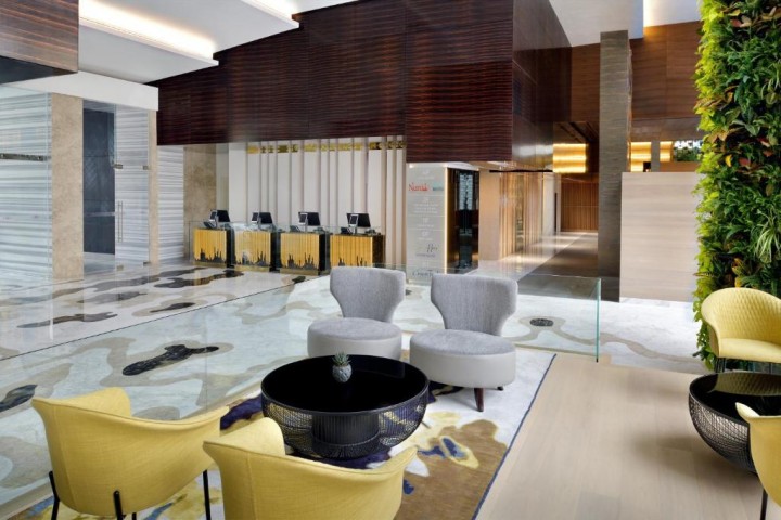 Standard King Room Near Marina Mall 17 Luxury Bookings