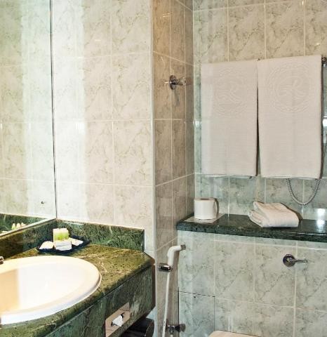 Executive Suite Near Burjuman Metro Station 1 Luxury Bookings