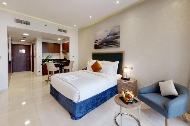Studio Apartment near Al Jaddaf Metro 6 Luxury Bookings