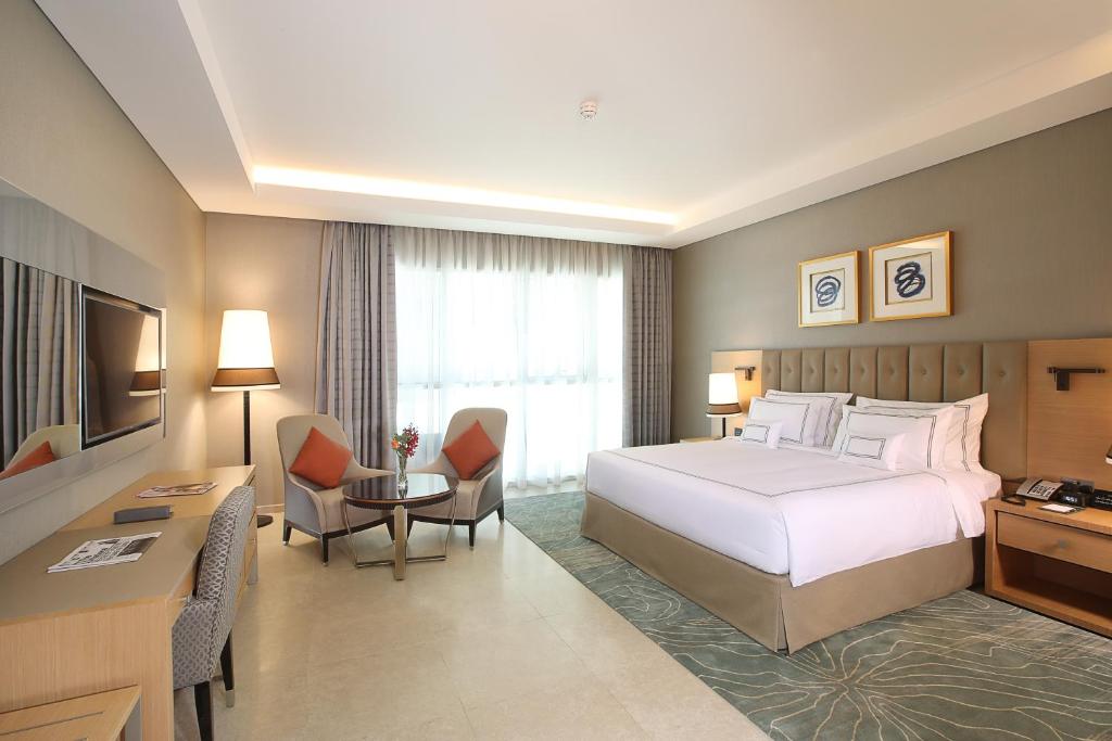 Brand New Executive Suite Near Mashreq Metro By Luxury Bookings 3