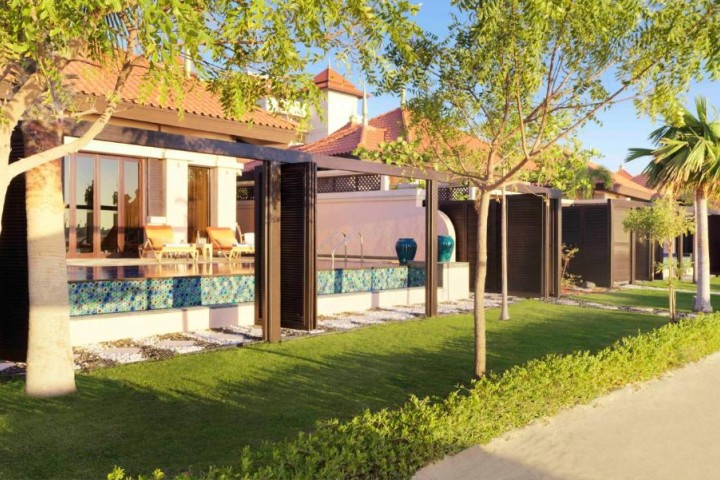 Stylish Luxury One Bedroom Near Beach Pool Villa 5 Luxury Bookings