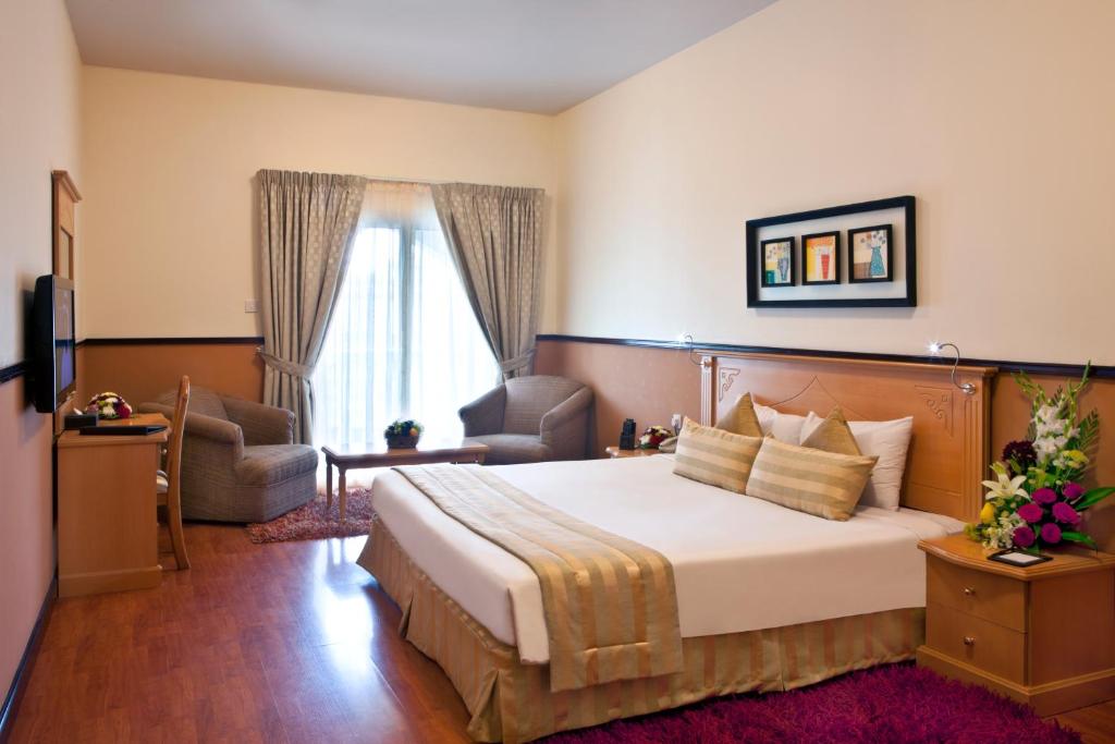 Classic Room Near Baniyas Metro By Luxury Bookings Luxury Bookings