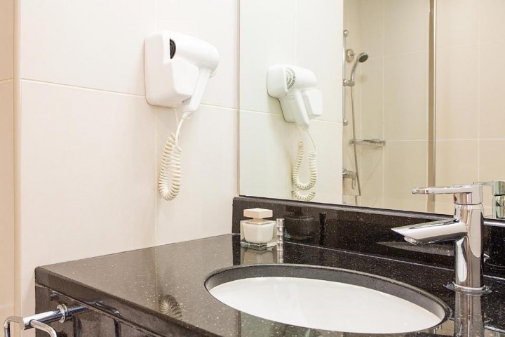 Standard Room Near Port Saeed Plaza 6 Luxury Bookings