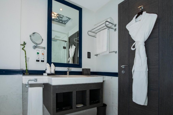 2 Bedroom Apartment Near Deira Clock Tower 2 Luxury Bookings