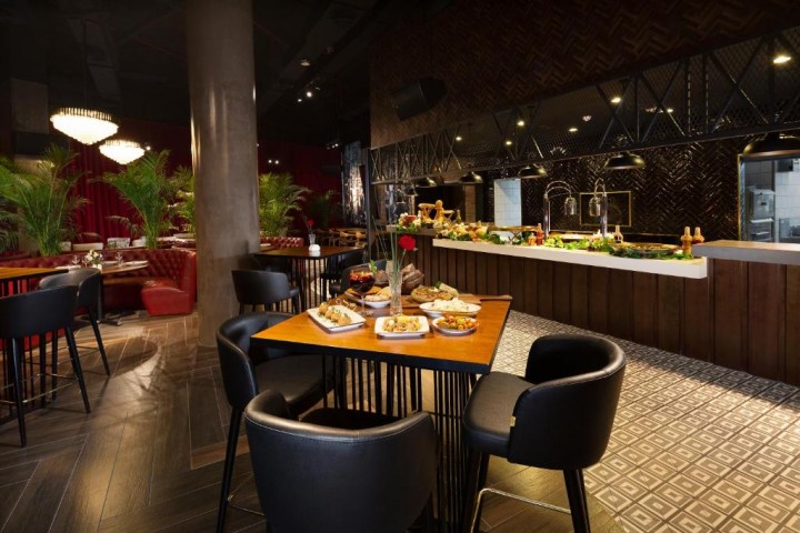 Deluxe Room Near Souk Al Jaddaf By Luxury Bookings Ab 8 Luxury Bookings