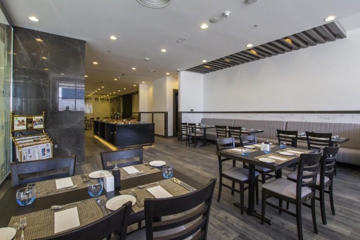 Studio Apartment In Al Qusais By Luxury Booking 01 4 Luxury Bookings