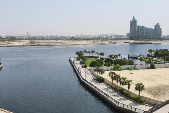 King Room At Dubai Creek In Jaddaf Ab 2 Luxury Bookings