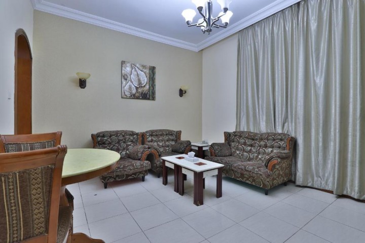 One Bedroom Apartment Near Burjuman Metro Station 5 Luxury Bookings