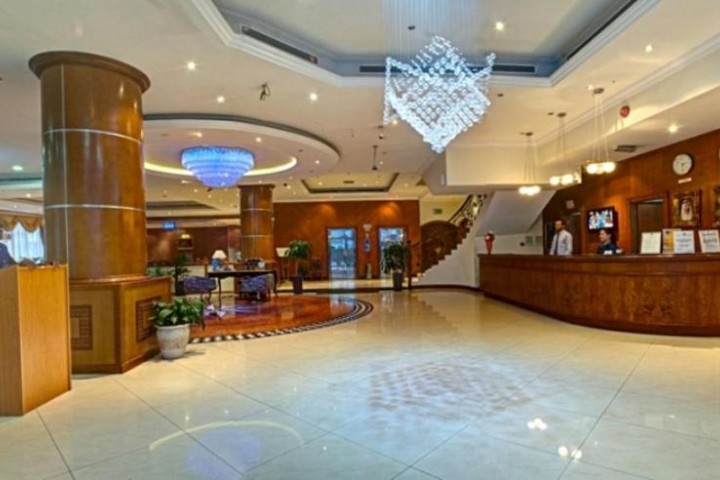 One Bedroom Apartment Near Burjuman Metro Station 10 Luxury Bookings