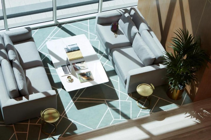 Luxury Deluxe  Room Next To Internet Metro 19 Luxury Bookings