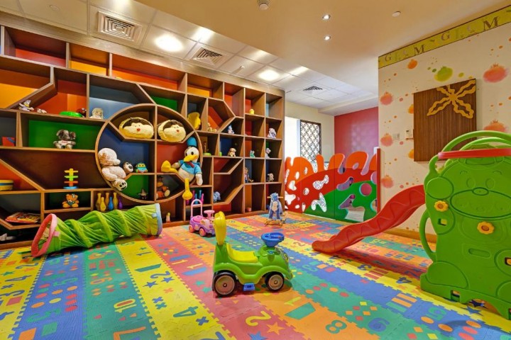 One Bedroom Near Dubai Land Community Hub Park 9 Luxury Bookings
