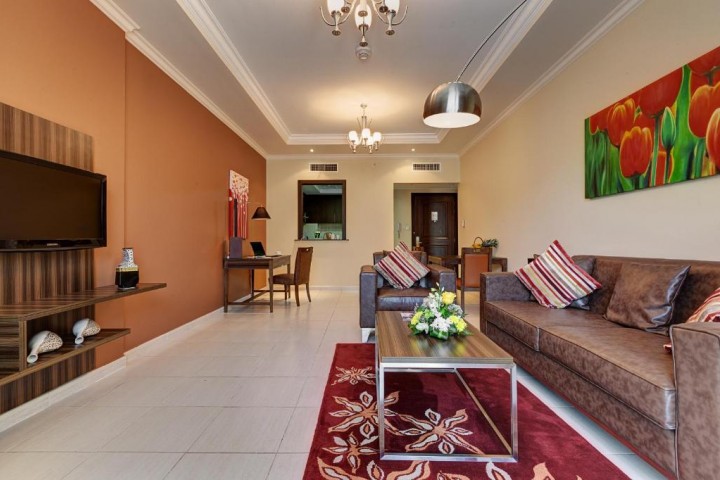 One Bedroom Near Dubai Land Community Hub Park 11 Luxury Bookings