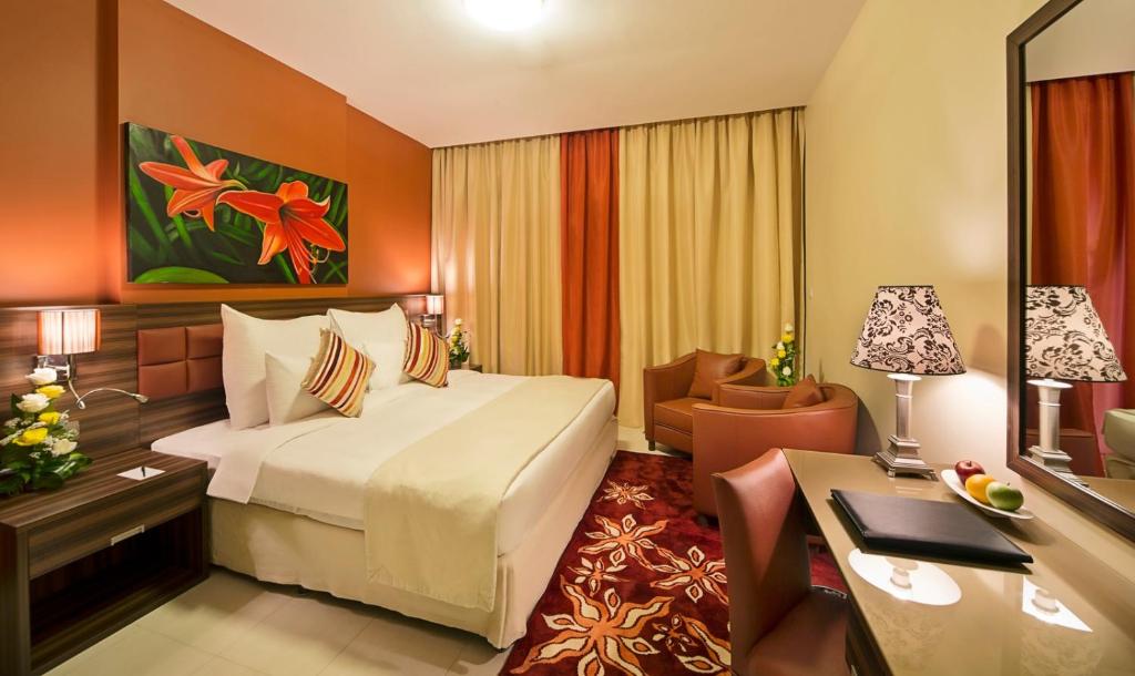 Two Bedroom Near Dubai Land Community Hub Park Luxury Bookings