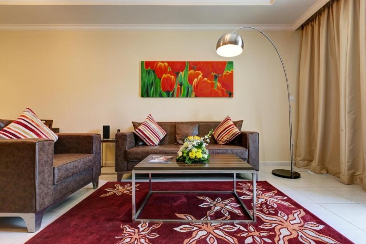 Two Bedroom Near Dubai Land Community Hub Park 13 Luxury Bookings