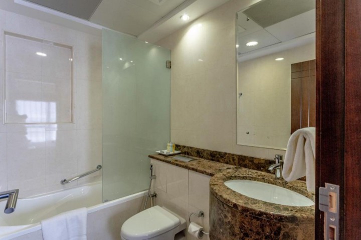 One Bedroom Apartment Near Mashreq Metro Ag 12 Luxury Bookings
