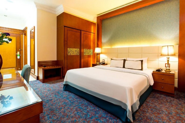 Ambassador One Bedroom Near Mall Of Emirates 7 Luxury Bookings