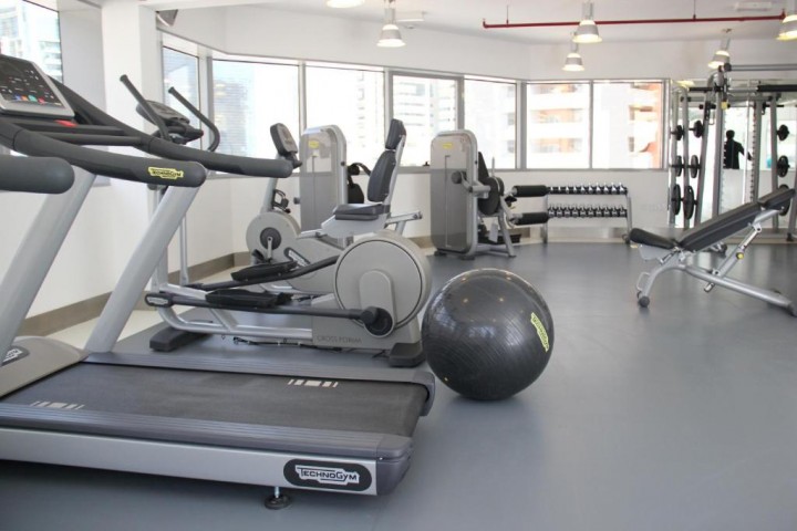 Classic Studio Near Carrefour Tecom Ac 5 Luxury Bookings