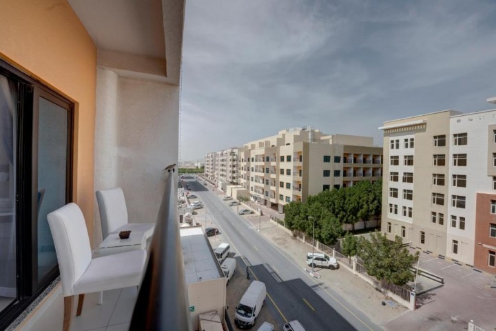 Studio Apartment Near Dunes Village Dip. 1 Luxury Bookings