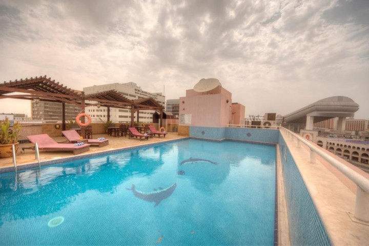 Deluxe Two Bedroom Apartment Near Mall Of Emirates 7 Luxury Bookings