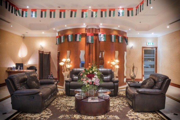 Deluxe Two Bedroom Apartment Near Mall Of Emirates 17 Luxury Bookings