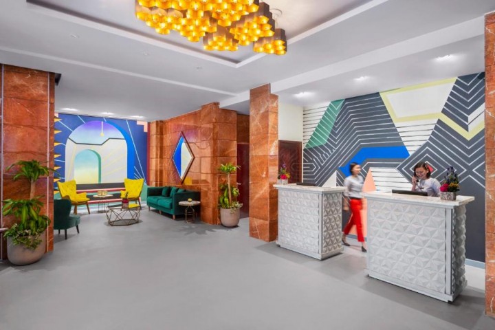 King Twin Studio Near Burj Khalifa Metro Station 8 Luxury Bookings