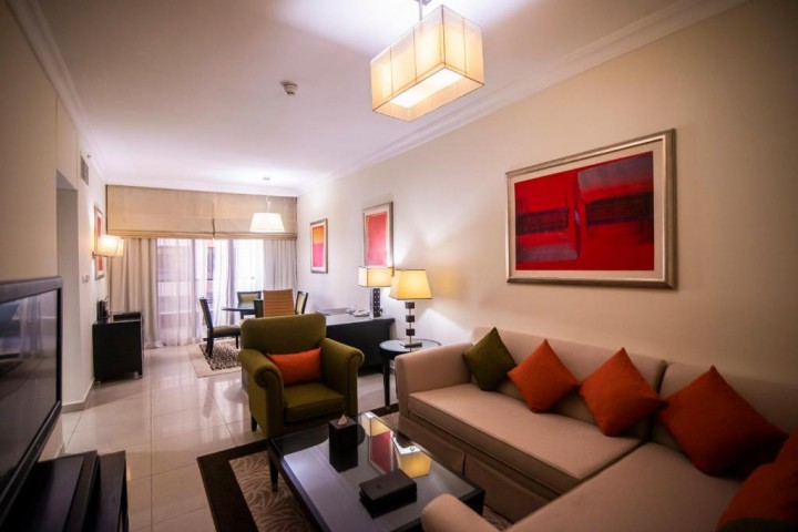 2 Bedroom Apartment Near Internet Metro Station 02 2 Luxury Bookings