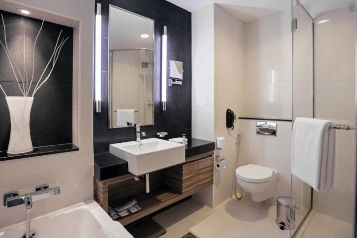 Three Bed Apart In Jlt Cluster T Near Al Sef Tower 6 Luxury Bookings
