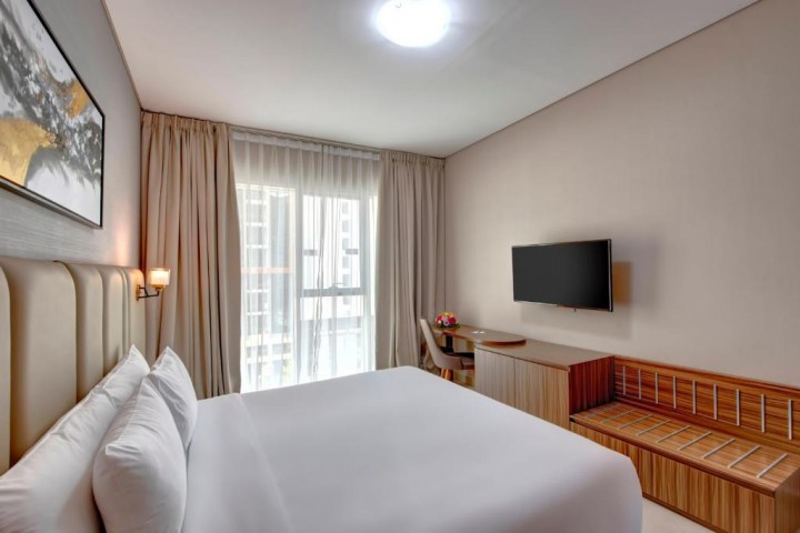 Two Bedroom Apartment In Marina By Luxury Bookings 0 Luxury Bookings
