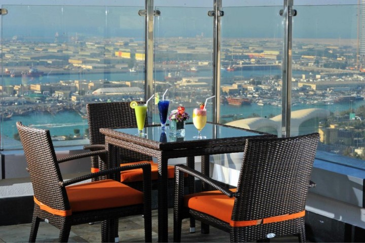 Suite Room Near Abu Dhabi Corniche 12 Luxury Bookings