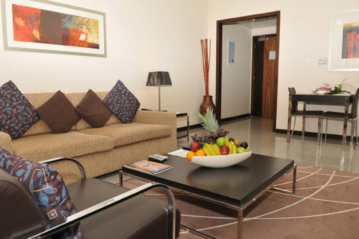 Deluxe 1 Bedroom Suite Near Abu Dhabi Public Beach 2 Luxury Bookings