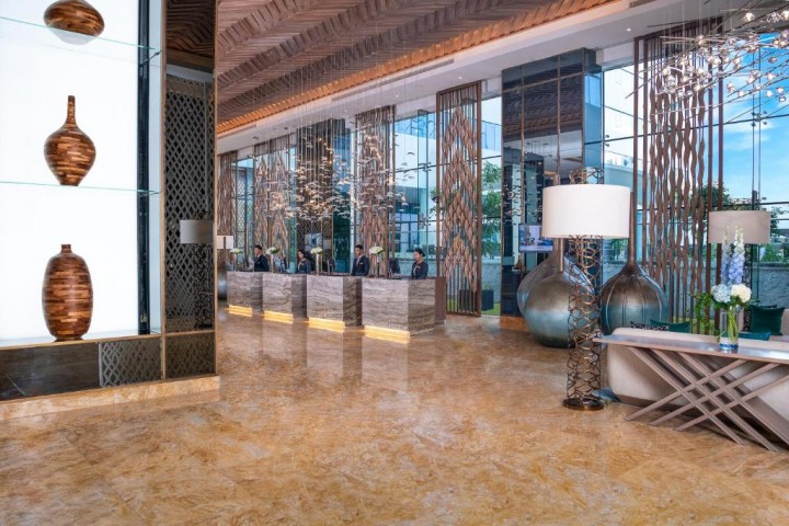 Two Bedroom Suite Near Nakheel Mall Palm Jumeirah 18 Luxury Bookings