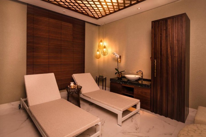Two Bedroom Suite Near Nakheel Mall Palm Jumeirah 23 Luxury Bookings