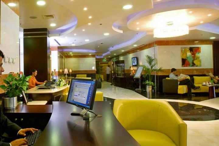 Studio Apartment Near Pak Darbar Restaurant 16 Luxury Bookings