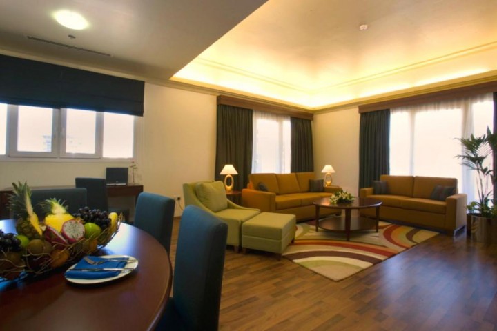 Two Bedroom Apartment Near Pak Darbar Restaurant 6 Luxury Bookings
