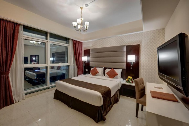 One Bedroom Apartment Near DIFC Metro 4 Luxury Bookings