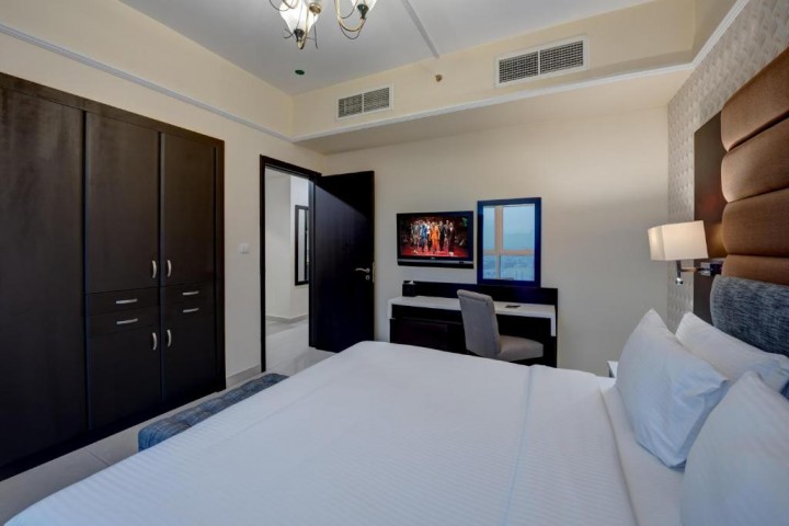 One Bedroom Apartment Near DIFC Metro 5 Luxury Bookings
