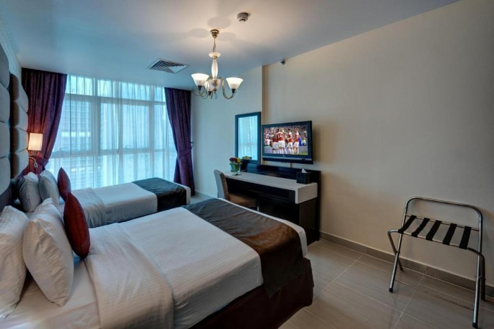 One Bedroom Apartment Near DIFC Metro 20 Luxury Bookings