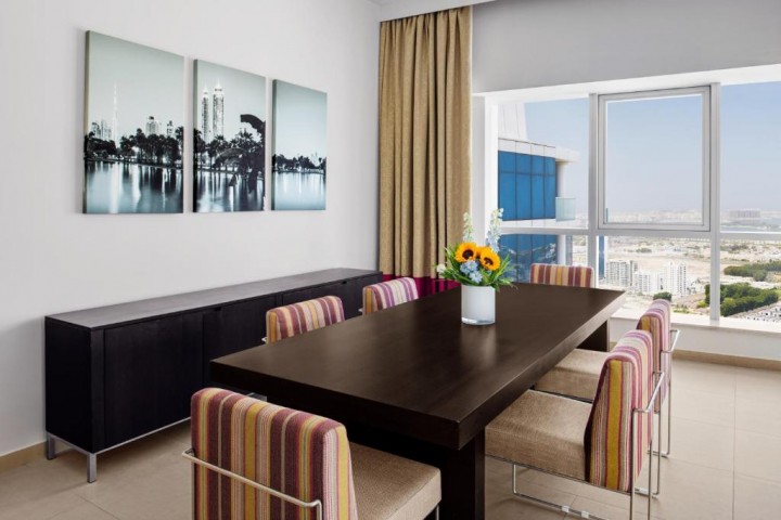 Four Bedroom Apartment Near Mashreq Metro Station 4 Luxury Bookings