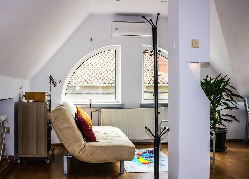 Split Crib | Brasov SocialSpot